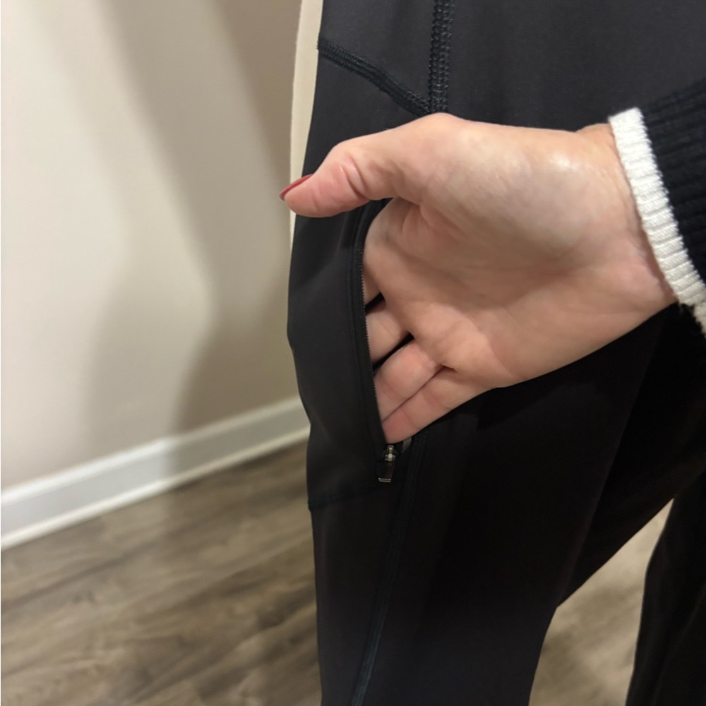 Athleta ‘Rainier’ Leggings - Picture 6 of 8